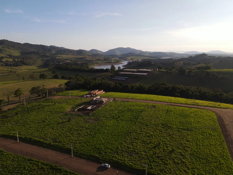 Vista aérea fornecida do lote 15, quadra E, no Residencial Eldorado